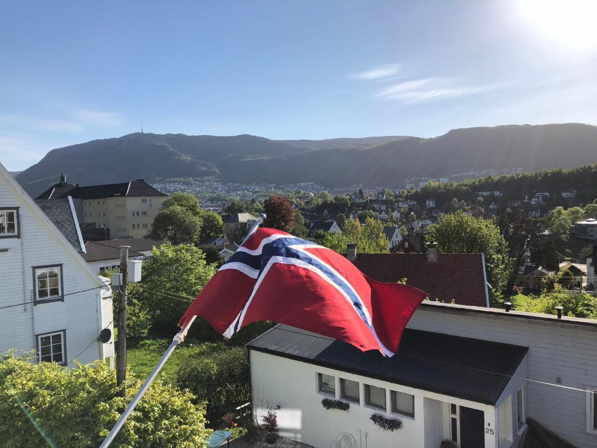 # 1 Mountain View With Free Street Parking Leilighet Bergen Eksteriør bilde